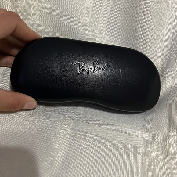 Ray Ban Hard Shell Glasses Case Eyeglasses Protective Case Black Large - Picture 4 of 4